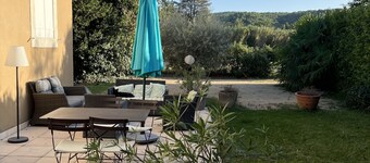 Villa T3 de 70m² Avec 4 Couchages et Jardin