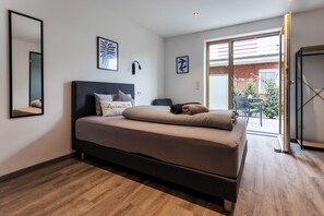 1 Schlafzimmer, Schreibtisch, Bügeleisen/Bügelbrett, kostenloses WLAN