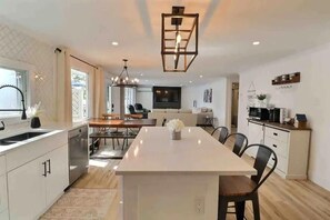 Fridge, microwave, oven, stovetop - The Cove Home (Jemseg)