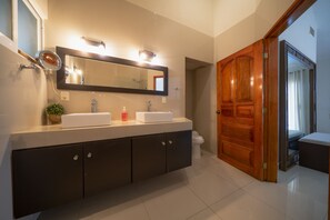 Villa Deluxe | Baño | Toallas 