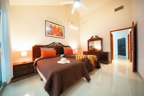 Deluxe-Villa | 4 Schlafzimmer, Zimmersafe, kostenloses WLAN