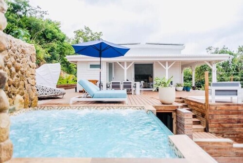 Oceanfront Lux Villa @ Punta Flamenco, Flamenco Beach, Culebra, Puerto Rico