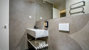 Hair dryer, towels