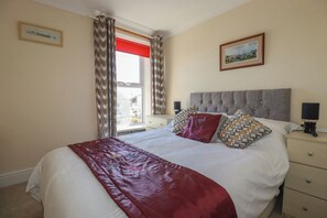 Cottage | 3 bedrooms, individually decorated, individually furnished, free WiFi - Eden Retreat (Par)