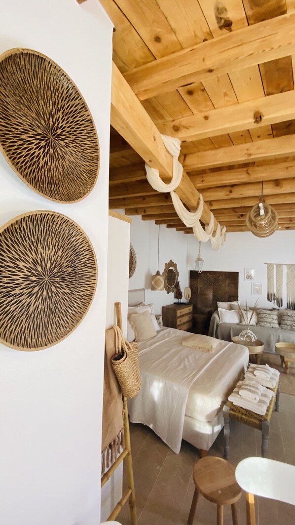 Linari Beige | 1 Schlafzimmer, individuell dekoriert, kostenloses WLAN