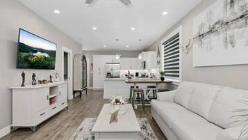 TV connectée, jeux vidéo, livres, imprimantes