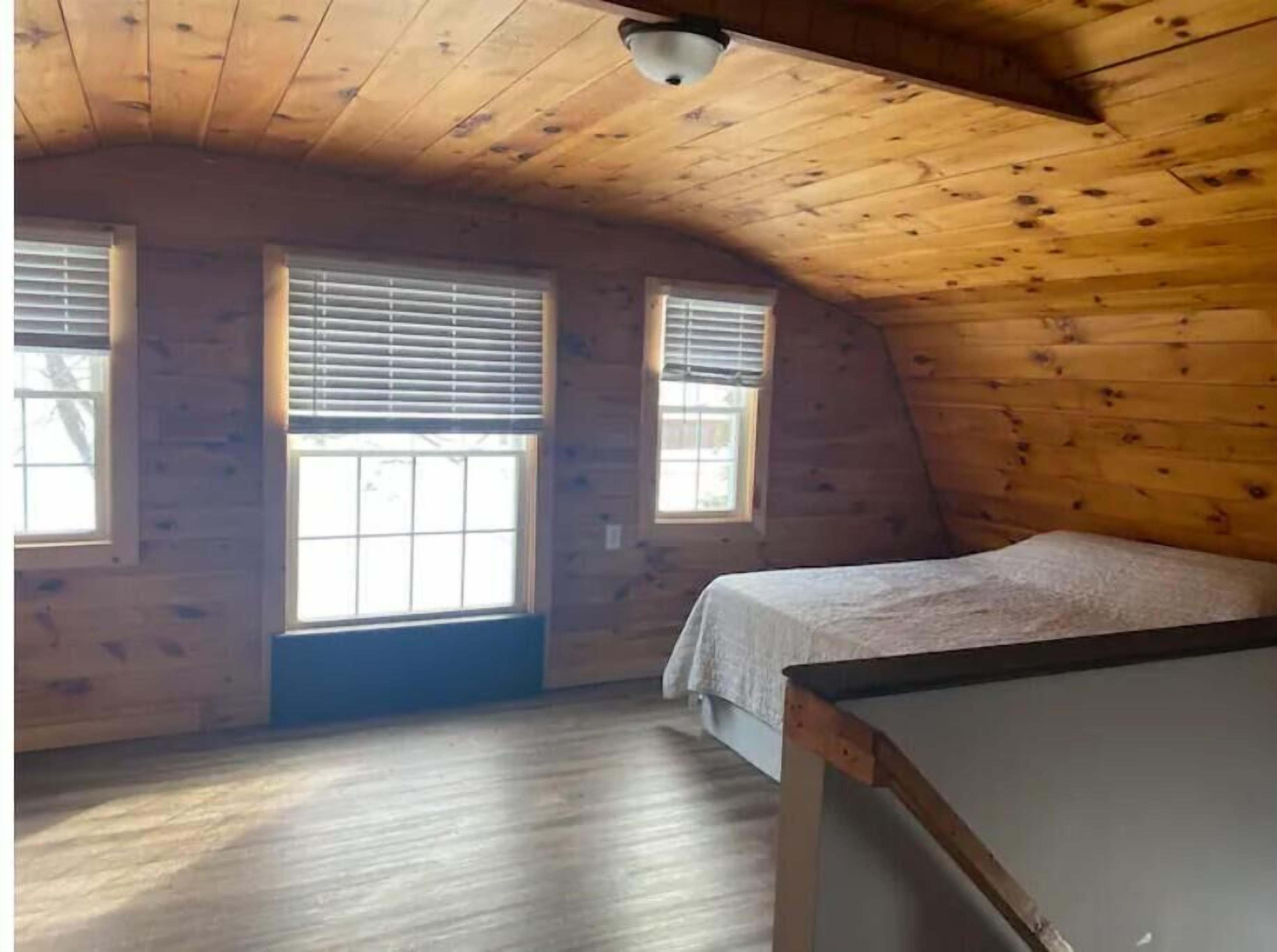 Carriage House - Just Renovated