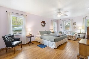 3 habitaciones, wifi gratis y ropa de cama 