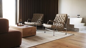 Unclassified image, 4 of 13, button - Hotel Vyn (Simrishamn)
