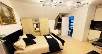 Luxurious Studio Cloud & Good Links to City Centre