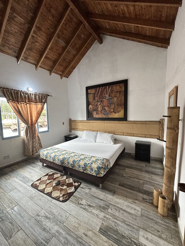 1 dormitori, wifi i roba de llit