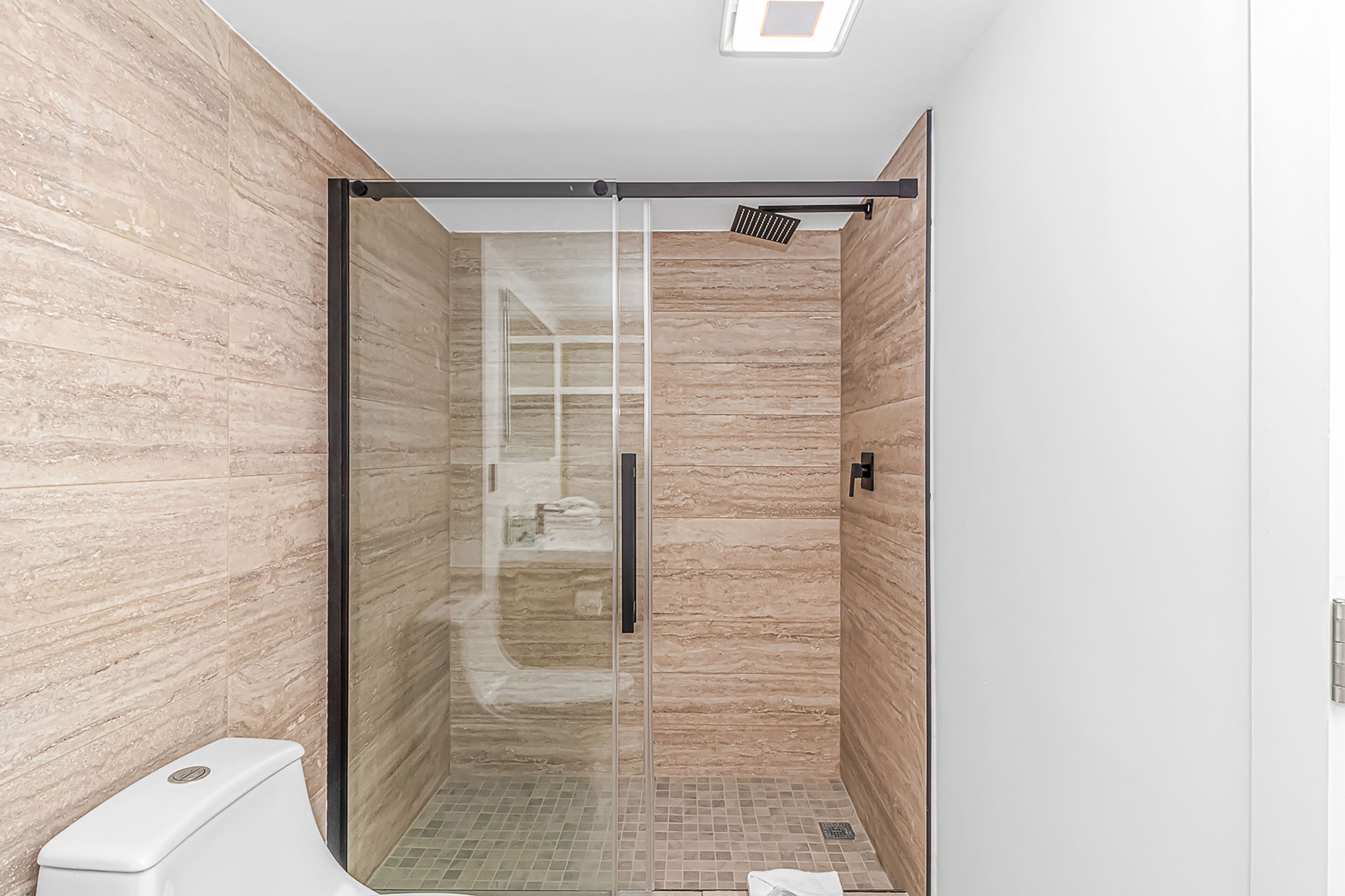 Shower, free toiletries, hair dryer, towels