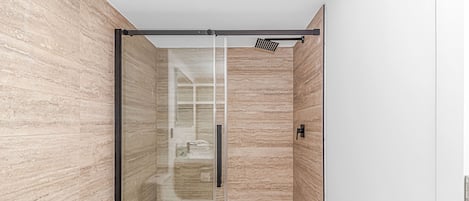 Shower, free toiletries, hair dryer, towels