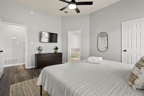 4 chambres, fer et planche à repasser, Wi-Fi gratuit