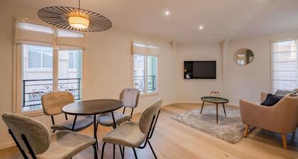 1 Bedroom : Scandinavian Urban 4 in city center