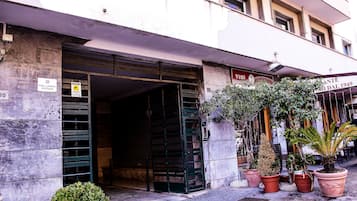 Fachada da propriedade