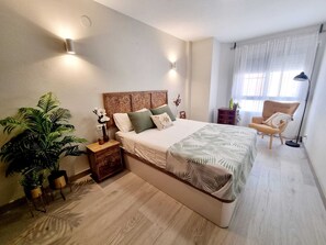 3 Schlafzimmer, Bügeleisen/Bügelbrett, WLAN, Bettwäsche