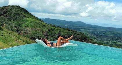 VIDA LOTUS COMPLETE BOUTIQUE WELLNESS HOTEL with Panoramic Ocean Views and Spa!