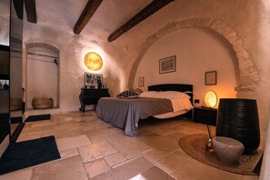 Double Room | Frette Italian sheets, premium bedding, individually decorated - Trulli Jaja Resort (Alberobello)