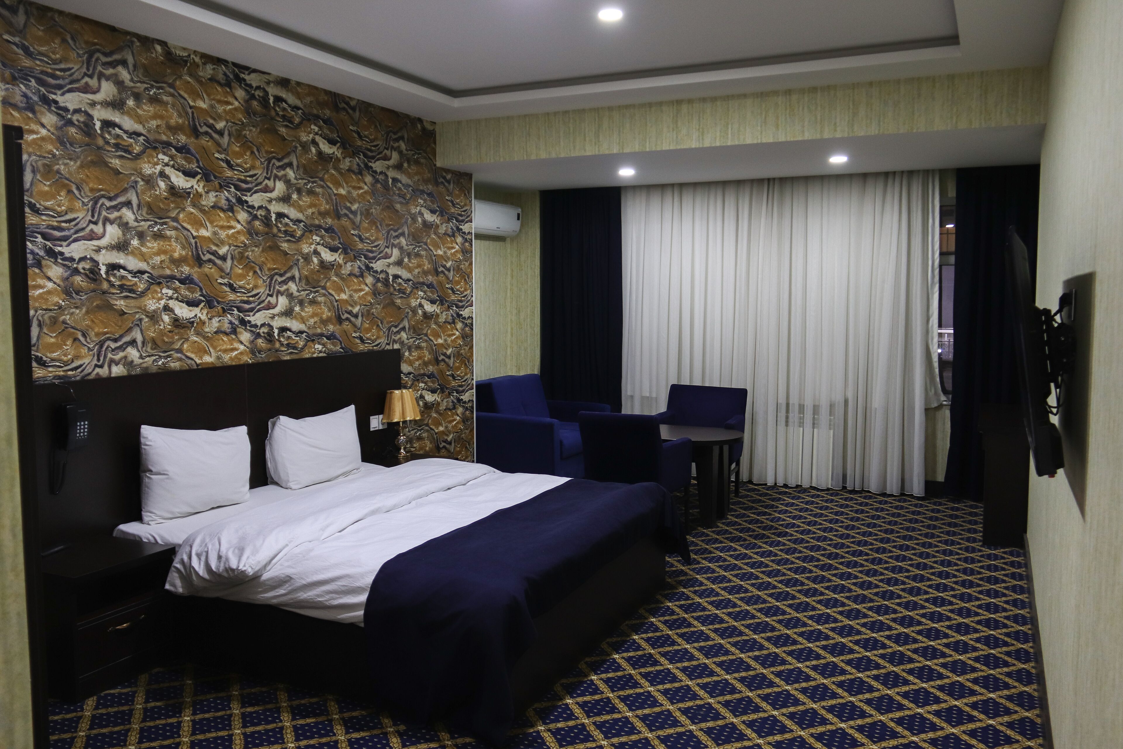 Foto - Kristal Inn Hotel