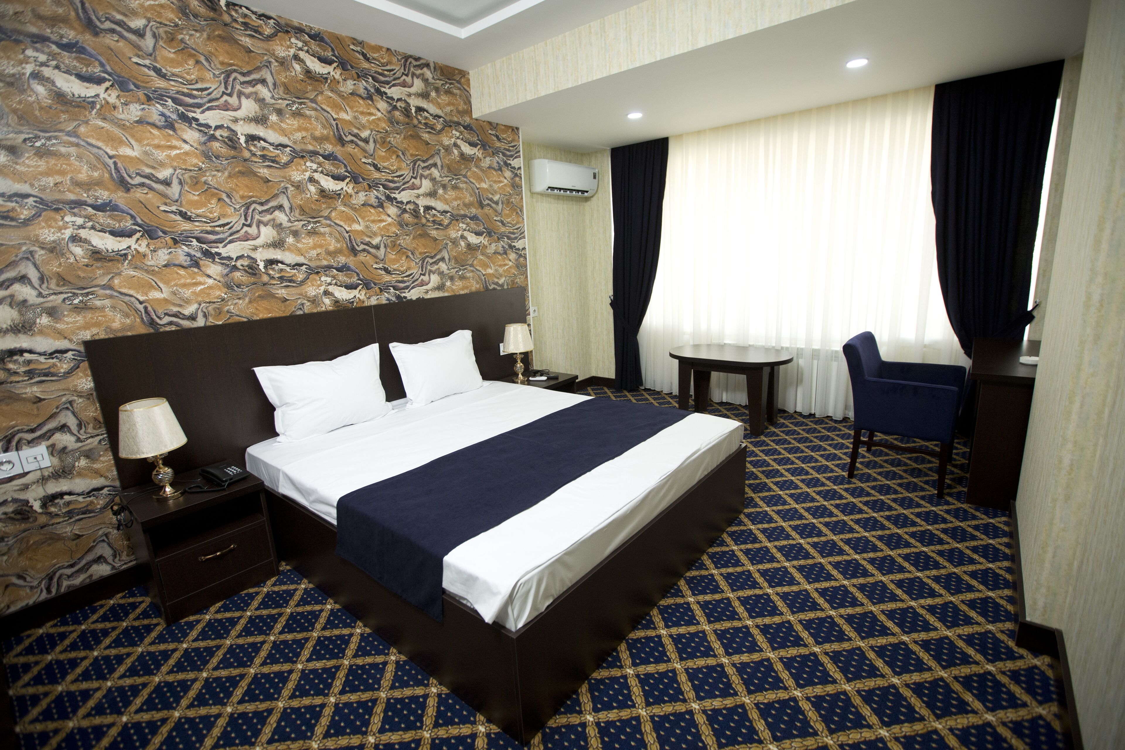 Foto - Kristal Inn Hotel