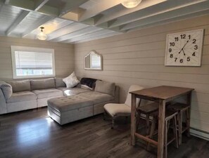 Älytelevisio, kirjoja