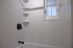 Hårtørrer, håndklæder, Sæbe, Shampoo