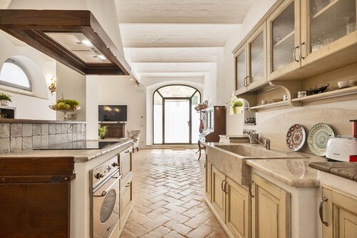 Megognano Estate - Horse Apartment