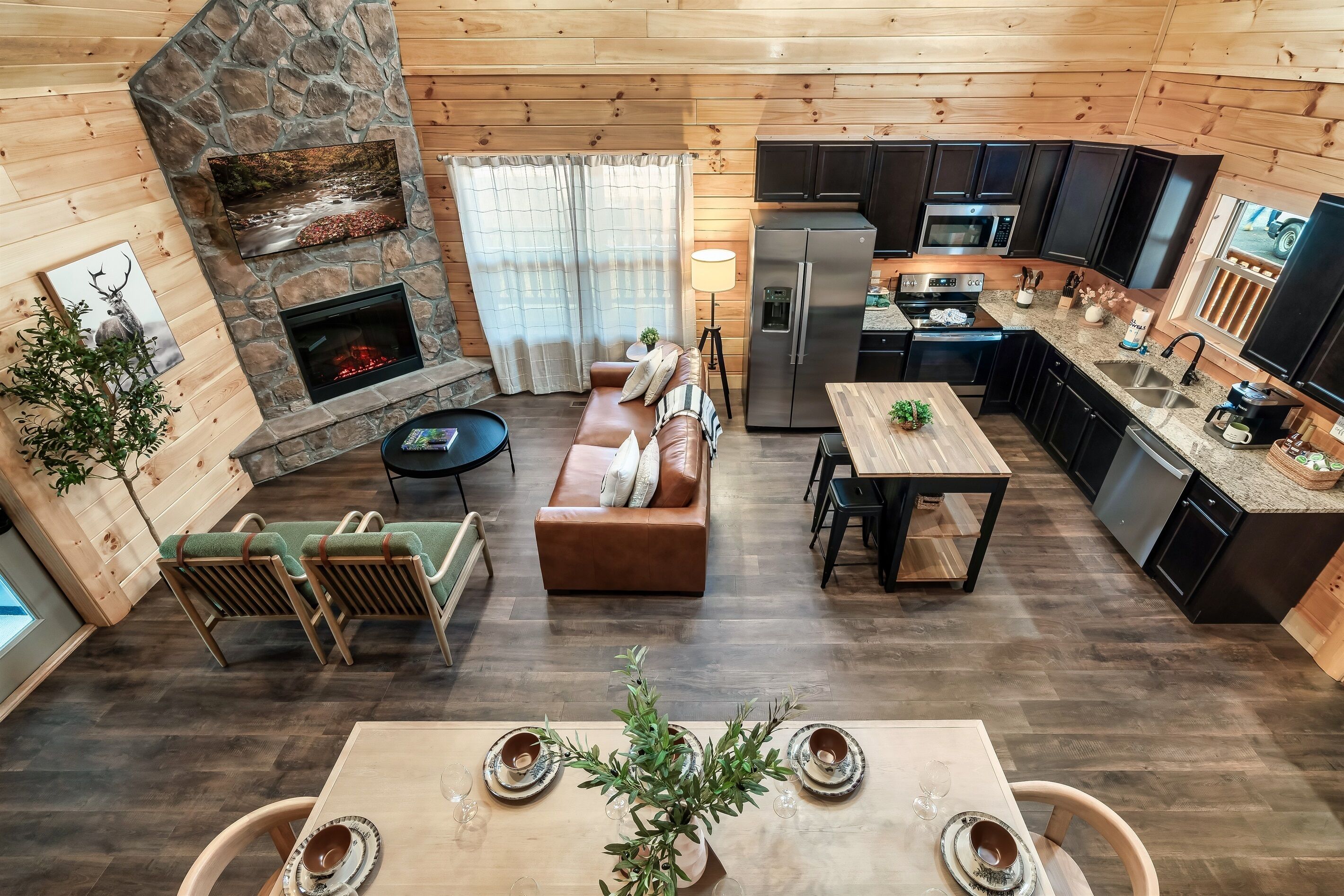 1\/2 mi to PF Pkwy | Heated Pool | Media Rm + Games
