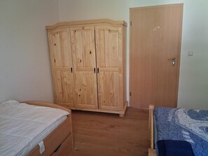 2 habitaciones, wifi gratis y ropa de cama 