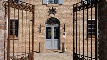 Façade de lâhĂ©bergement
