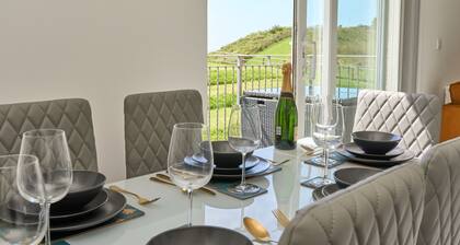The Penthouse In Bonchurch