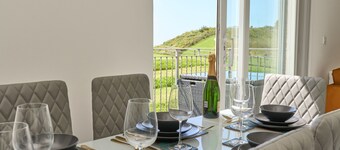 The Penthouse In Bonchurch