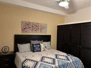 2 Schlafzimmer, Bügeleisen/Bügelbrett, kostenloses WLAN, Bettwäsche