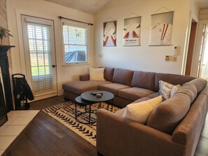 Smart TV, fireplace, video games