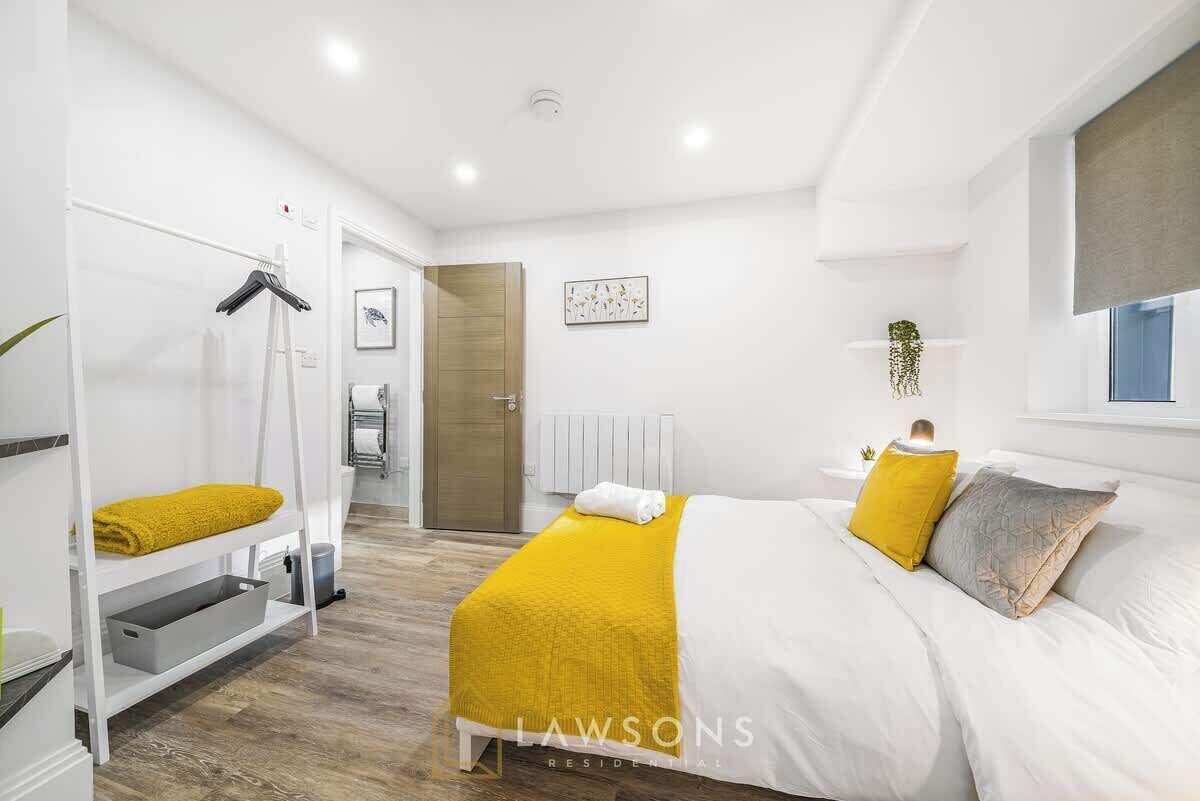 1 sovrum, strykjärn/strykbräda, wi-fi och sängkläder