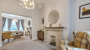 TV, fireplace, offices