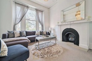 تلفزيون، مكتب