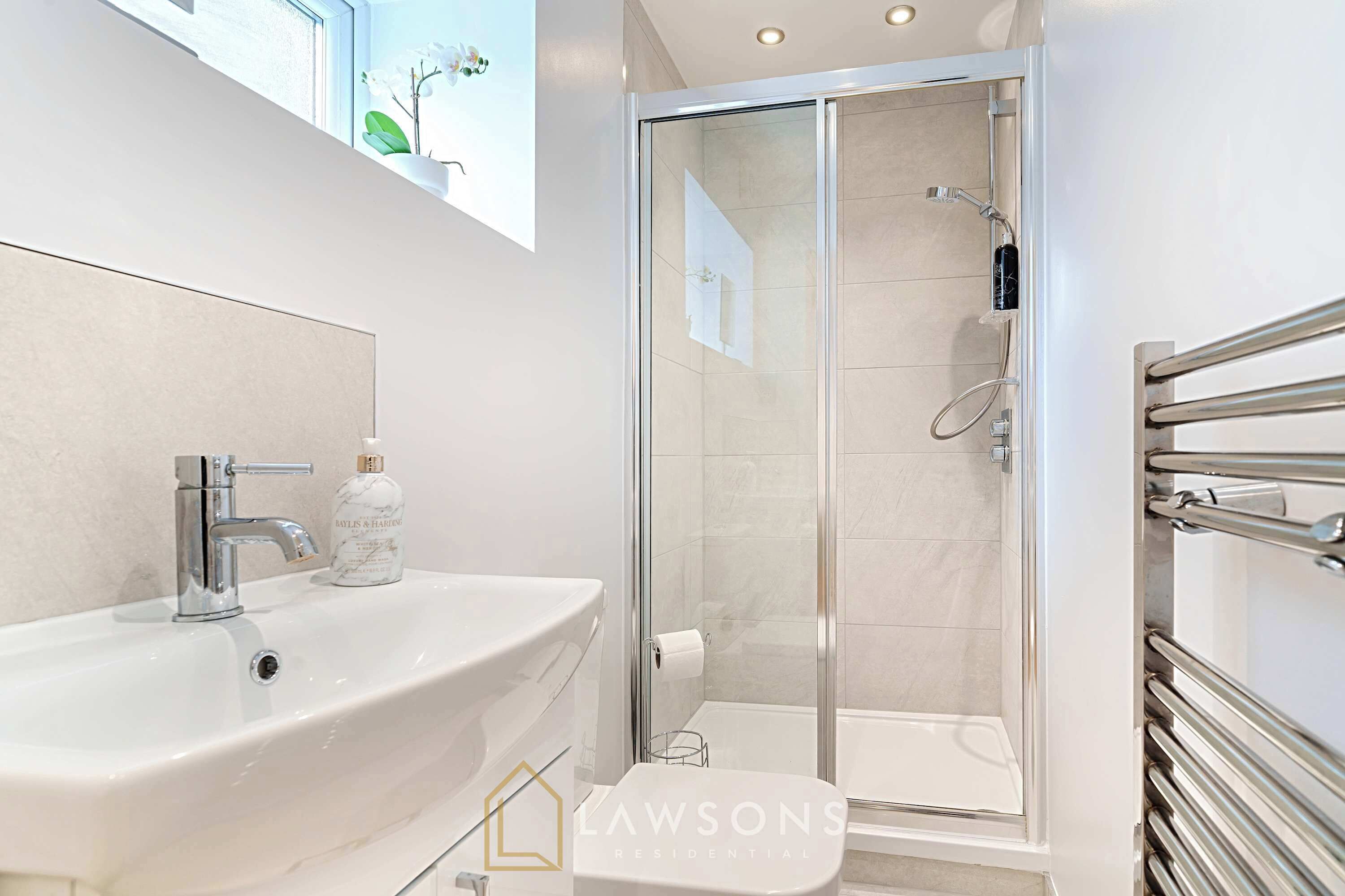 Shower, hair dryer, shampoo
