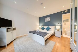 2 bedrooms, iron/ironing board, travel crib, WiFi