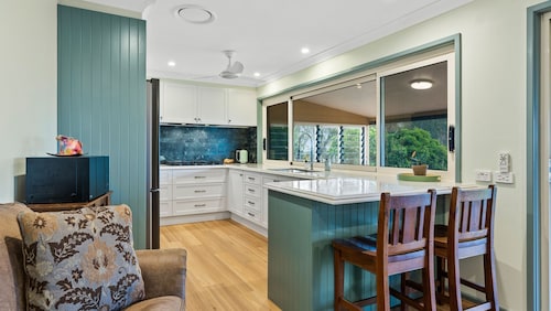 Heavenly Hideaway at Lovedale with Private Pool and Spa