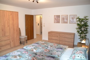 2 bedrooms, in-room safe, iron/ironing board, travel cot