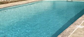 Le Verger - Studio Apartment, Sleeps 15