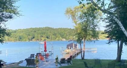 Walloon Escapes! GameRoom! Lakefront! Pets! Fireplace!Fall Colors!Boyne Mountain