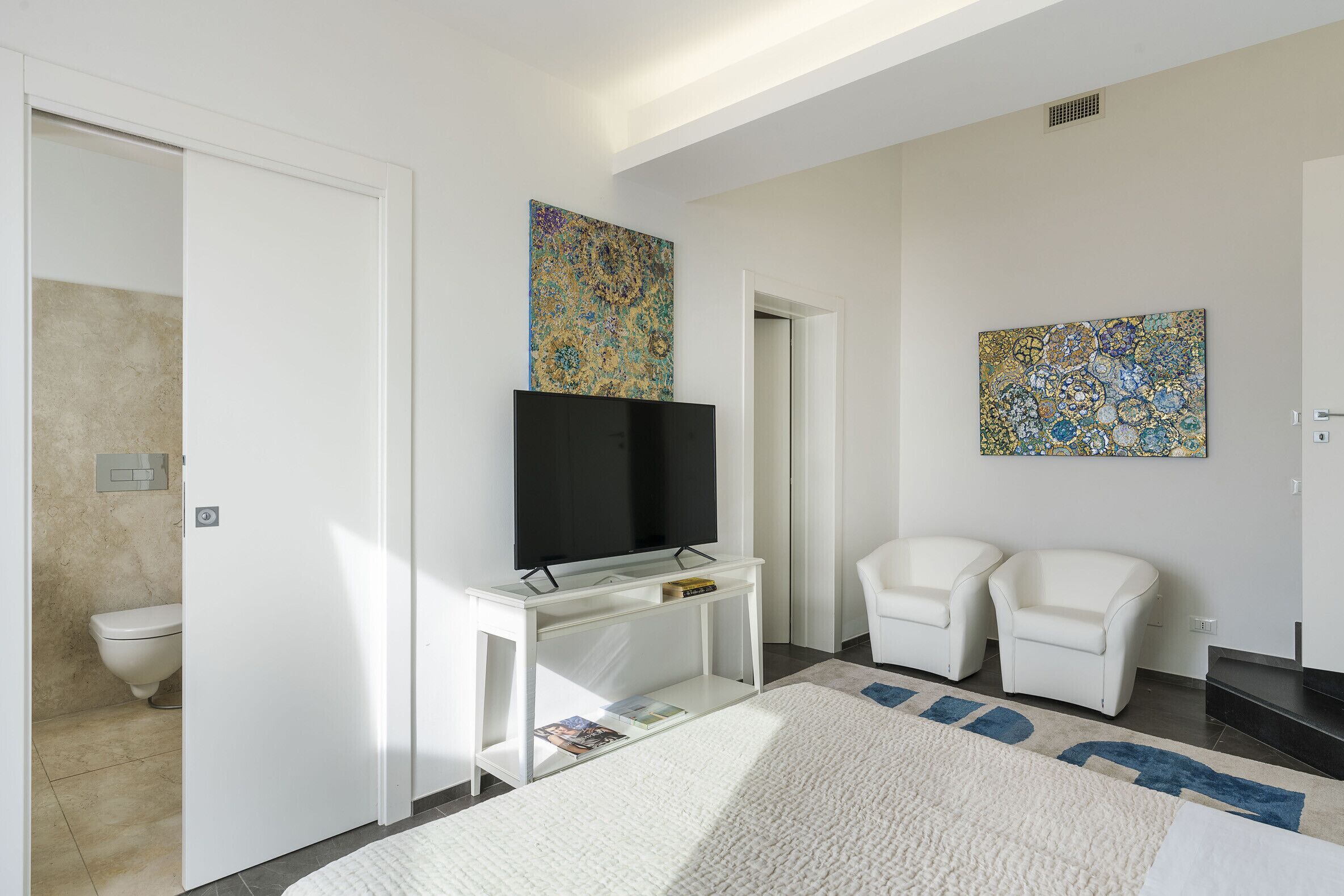 3 soverom, strykejern/-brett, wi-fi (inkludert) og sengetøy