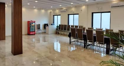 Hotel Satkar International