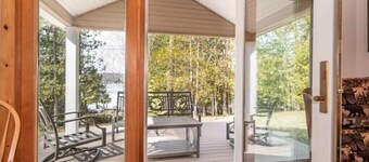 Walloon Lake Waterfront! Private Beach! Pets! Fireplace! Fall Colors!