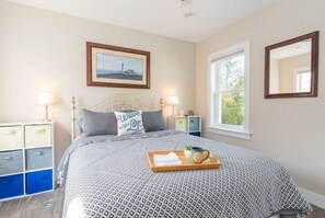 2 bedrooms, iron/ironing board, travel crib, free WiFi