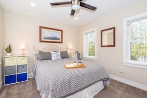 2 Schlafzimmer, Bügeleisen/Bügelbrett, Reisekinderbett, kostenloses WLAN