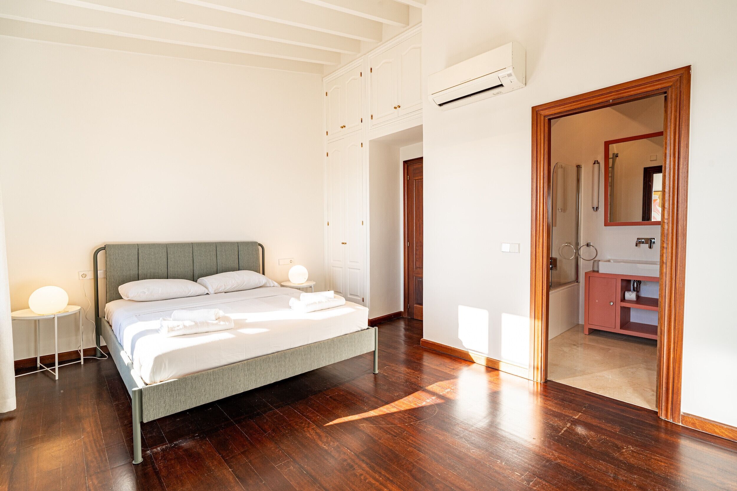 3 Schlafzimmer, Bügeleisen/Bügelbrett, kostenloses WLAN, Bettwäsche